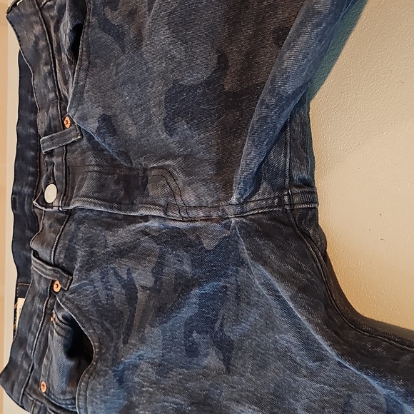 Levi's 501 Dark Blue Camouflage 30x32 Straight Leg Jeans - Picture 6 of 7